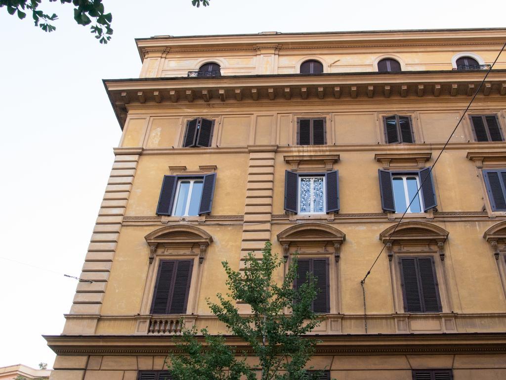 La Casa Di Iulia Panzió Róma Kültér fotó